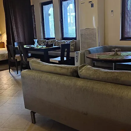 In Ramada 2 Complex Bansko